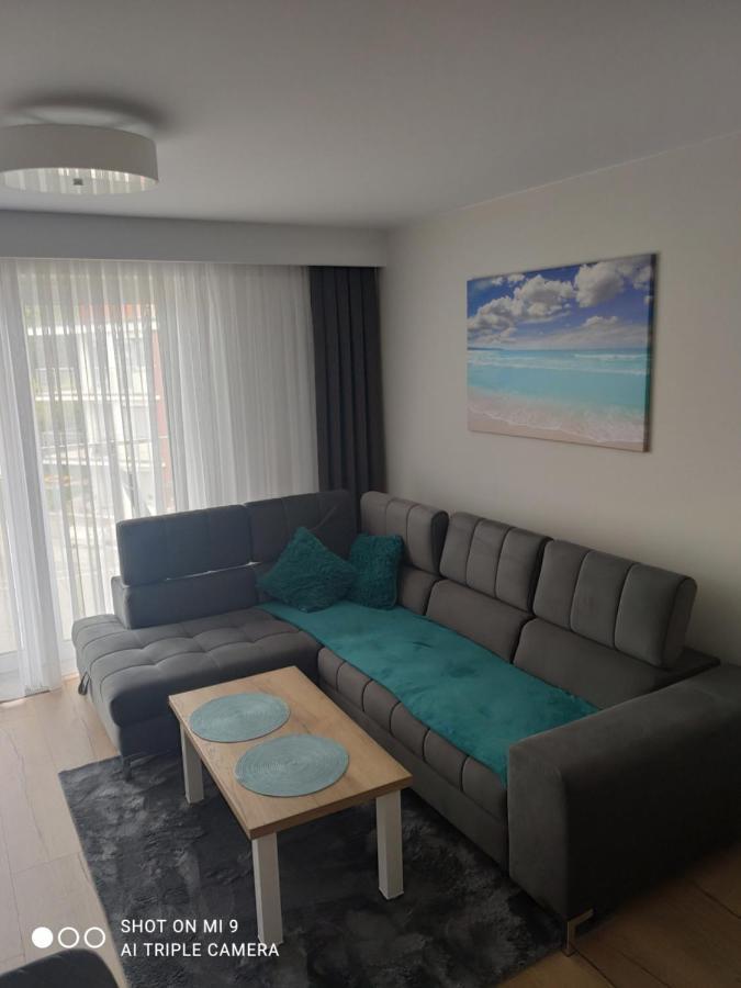 Apartament Szafir W Budynku Basenowym Morska Klifowa 里沃 外观 照片