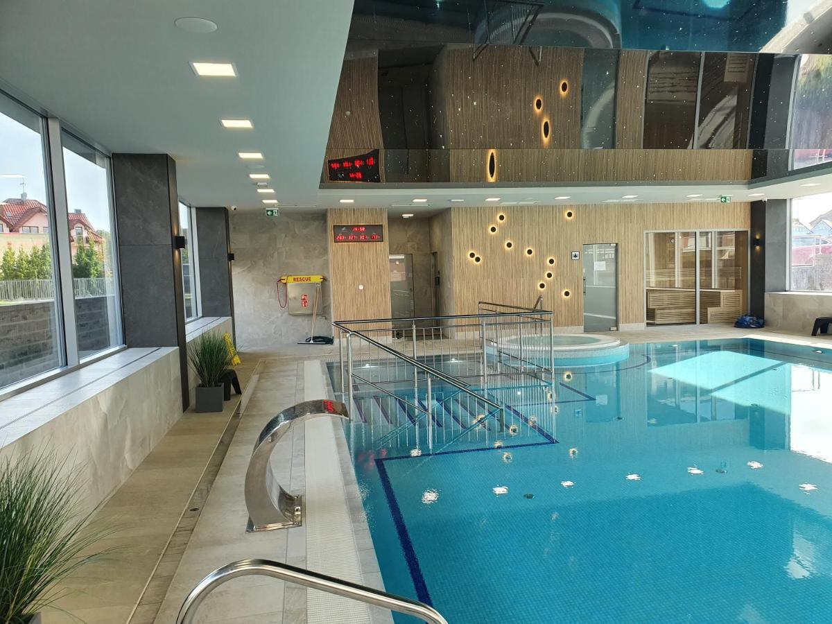 Apartament Szafir W Budynku Basenowym Morska Klifowa 里沃 外观 照片